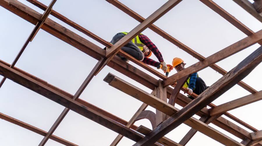 Professional gutter cleaning services in Sausalito, CA